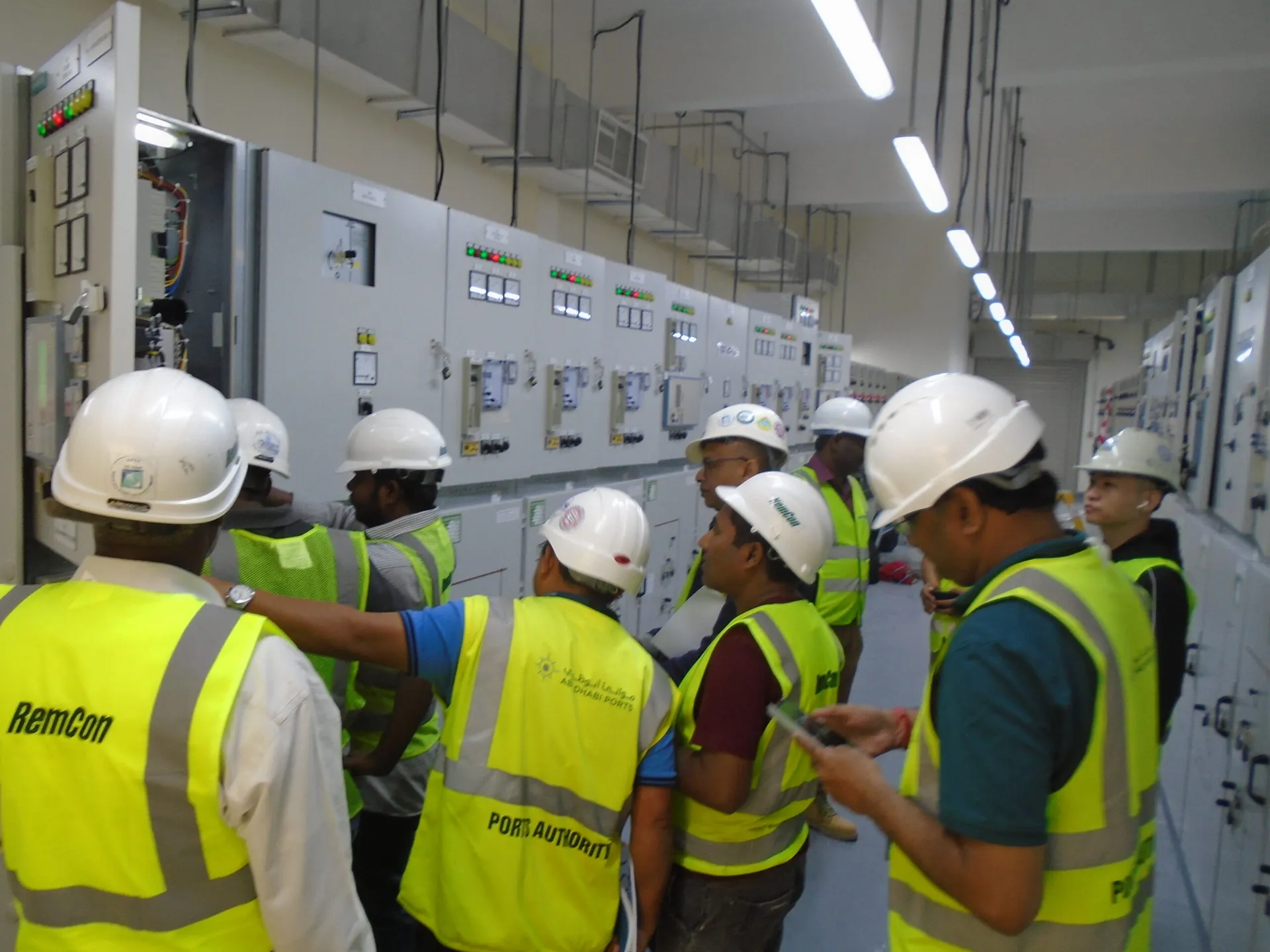 SUBSTATION OPERATION & MAINTENANCE WORKS — photograph 4